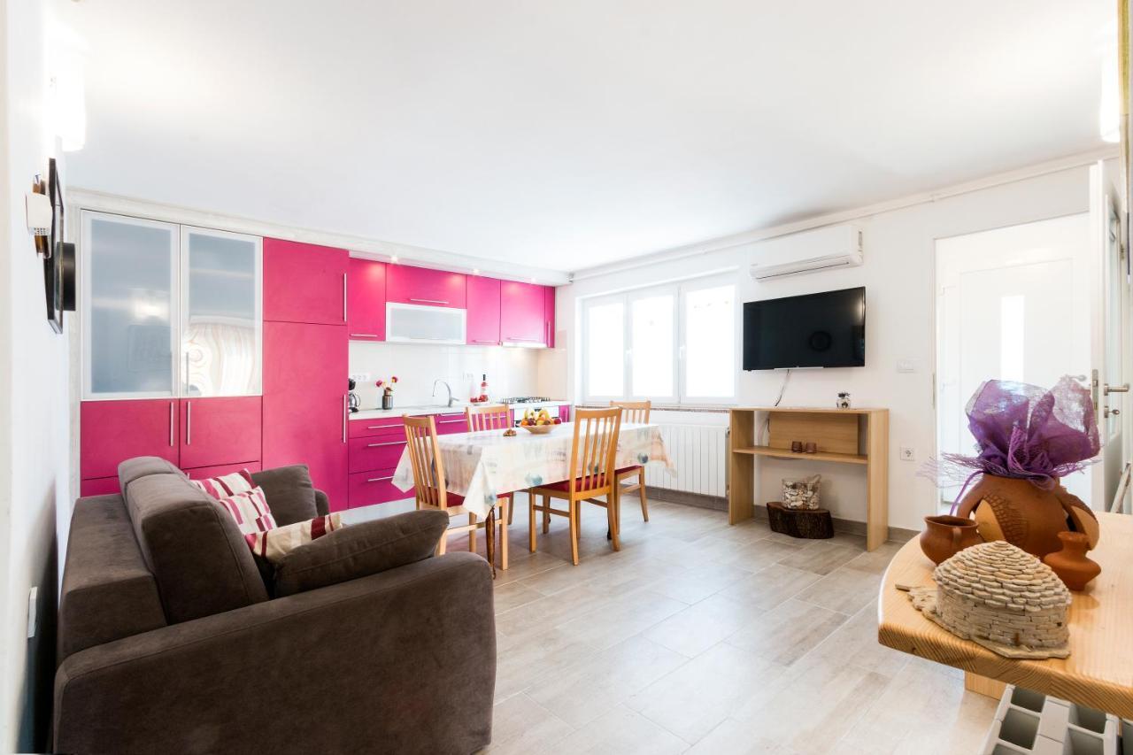 Apartment Katarina Пула Екстериор снимка