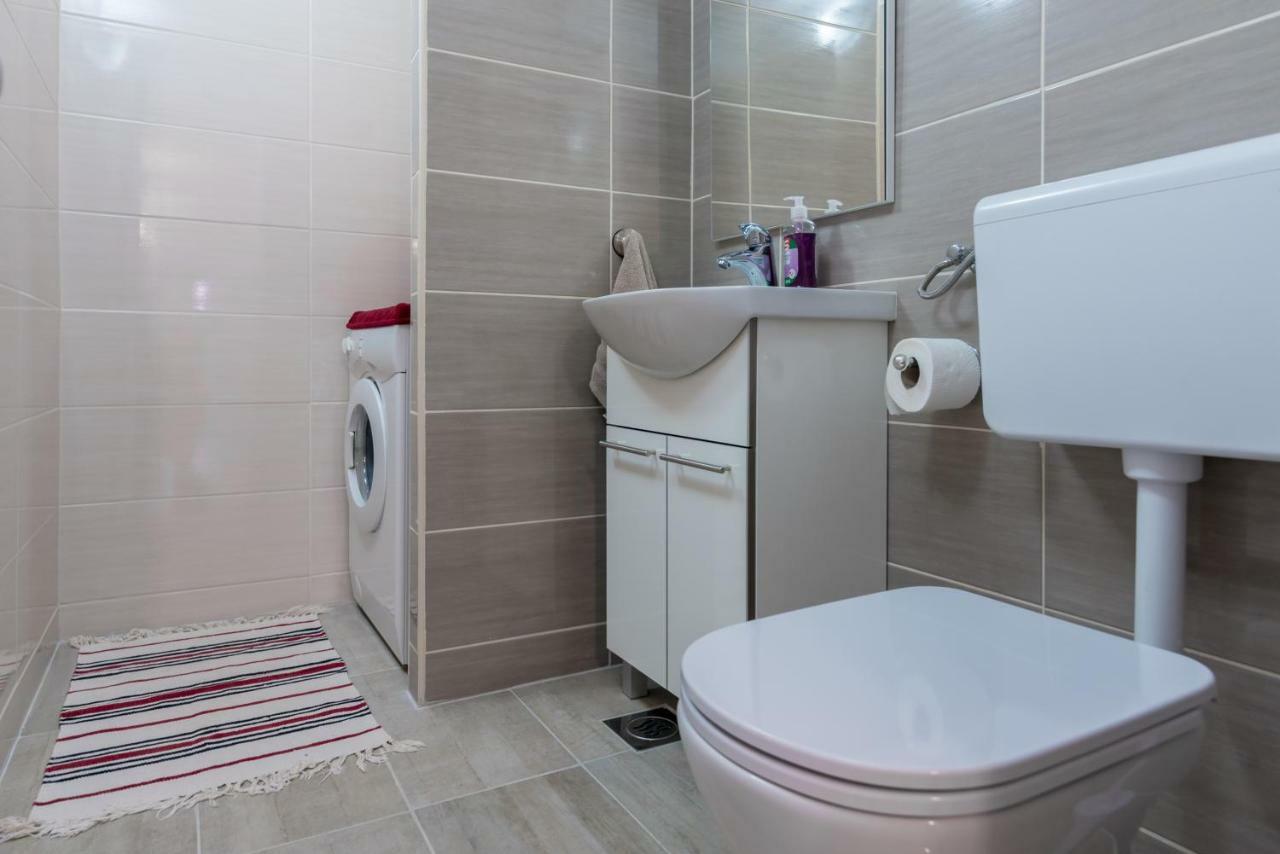 Apartment Katarina Пула Екстериор снимка