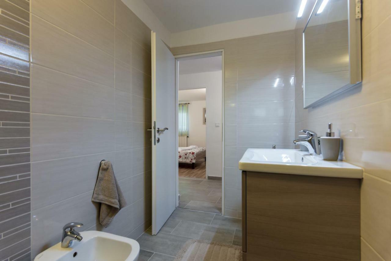 Apartment Katarina Пула Екстериор снимка